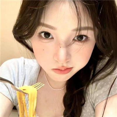校对女孩河野悦子